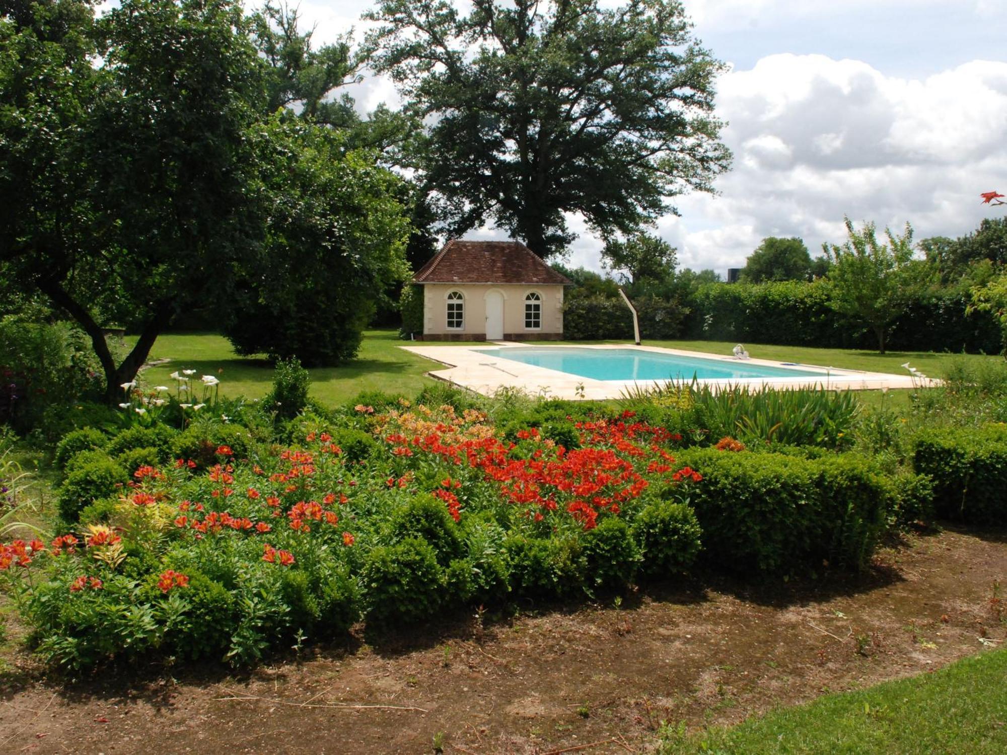 Petite Maison De Campagne Avec Piscine Chauffee, Tennis Et Nombreuses Activites Pour Tous! - Fr-1-410-270 Villa Maresche Exterior photo